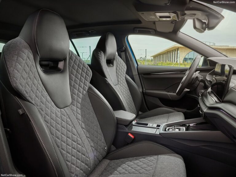 octavia combi wnetrze 2