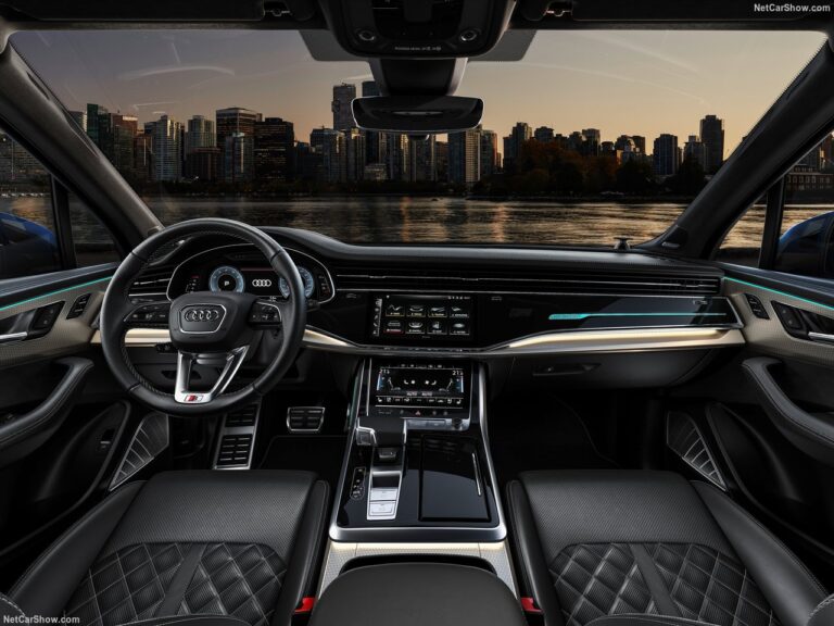 q7 wnetrze 1